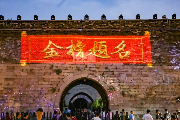 伊朗一军事顾问在以色列对叙利亚的空袭中丧生-yiowqvnjfggsk3lpr-　　李某深知，如果出卖国家秘密不但将葬送多年学术研究心血，还将给我国科技安全带来巨大威胁隐患。李某回国后，内心深感不安自责，不愿再向境外间谍情报机关提供任何危害我国家安全的信息，并第一时间与国家安全机关取得联系，详细说明其在境外遭遇情况，特别是被胁迫参加间谍组织、提供情报的来龙去脉，并主动提供相关印证材料，对自身行为给国家安全造成的损害表示强烈悔恨。