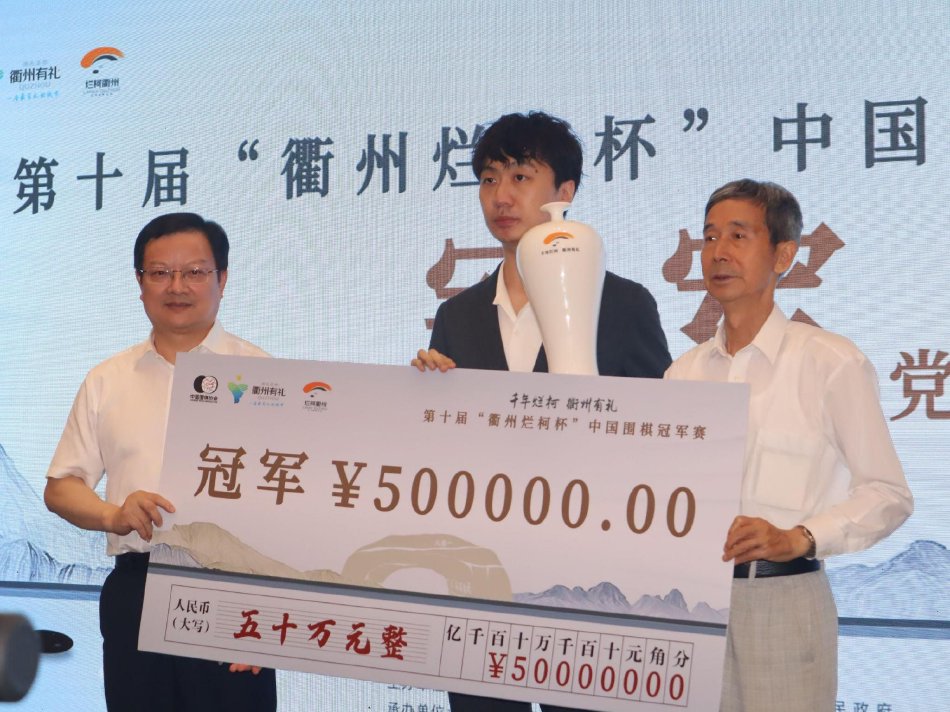 揭露真相！国新办发表《2023年美国侵犯人权报告》